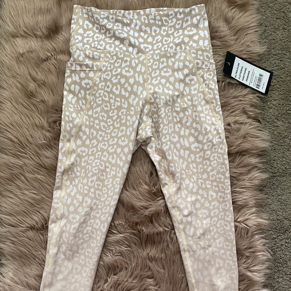 Vie Active leggings Size M